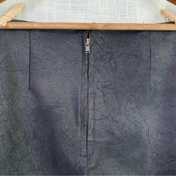 Free People Vegan Leather Crossover Pencil Skirt Size M - Picture 5 of 8